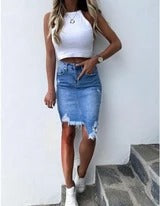 Irregular bag hip tassel ripped denim skirt