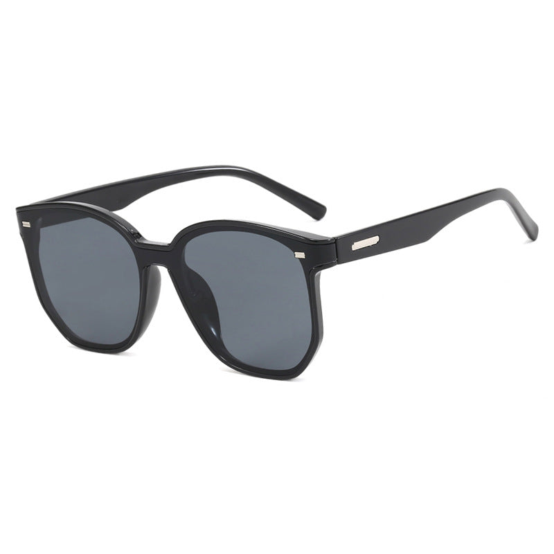 Curved piece retro new sunglasses for women, with a high-end feel, UV resistant sunglasses