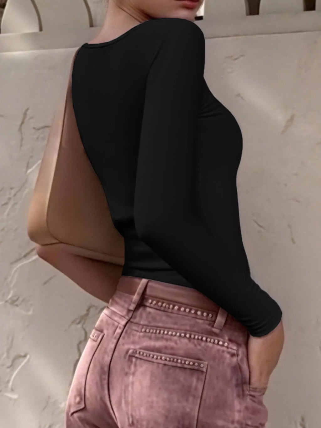 Long Sleeve Scoop Neck Fitted T-Shirt