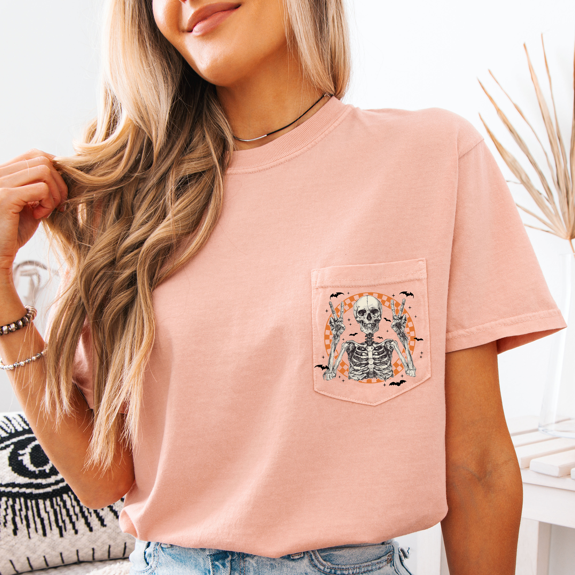 Skeleton Peace Checkered Halloween Pocket Juggling Jack-O'-Lanterns Comfort Colors Tee