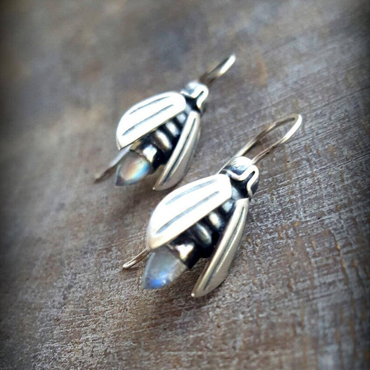 Simple Firefly Moonstone Women's Earrings