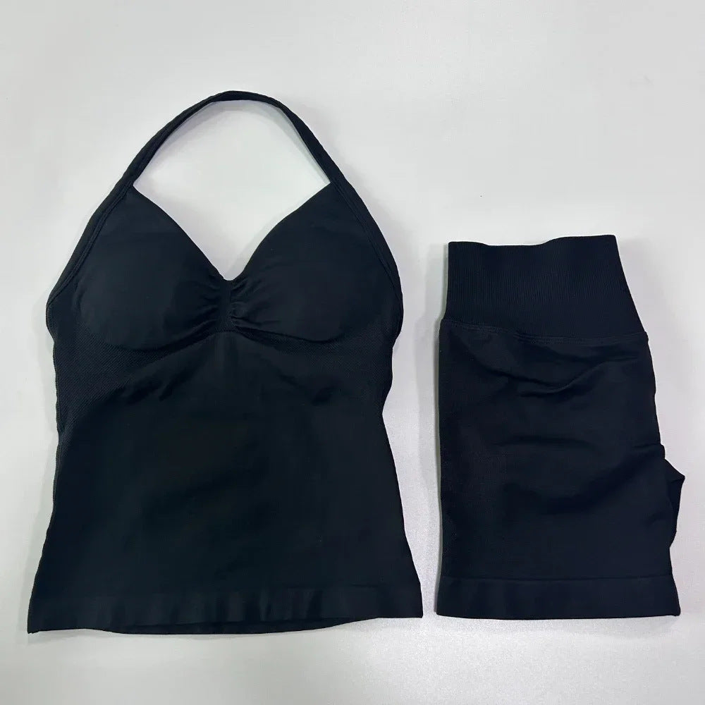 Fashionable Seamless Womens Fitness Shorts Set